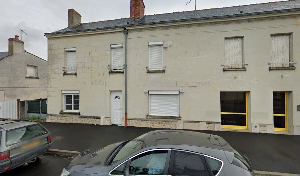 Retrouvez toutes les informations de contacts et horaires d&rsquo;ouverture pour La Poste VIVY situé à Vivy dans le département Maine-et-Loire (49). Pour effectuer envoyer vos colis (colissimo, chronopost, suivi colis), une gestion bancaire (banque postal, French Bank), votre courrier (suivi [&hellip;]