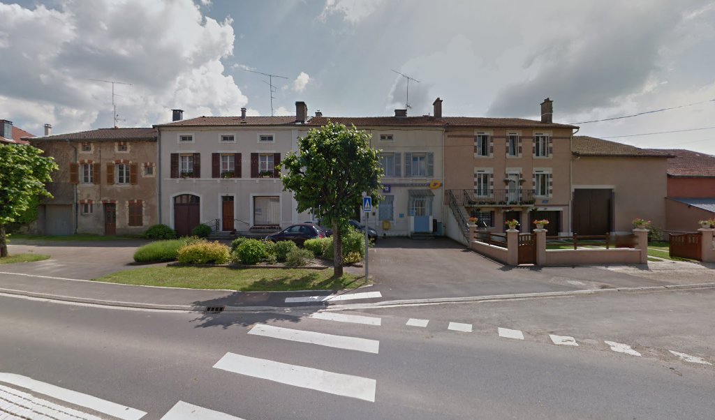 Retrouvez toutes les informations de contacts et horaires d&rsquo;ouverture pour La Poste SIVRY SUR MEUSE situé à Sivry sur meuse dans le département Meuse (55). Pour effectuer envoyer vos colis (colissimo, chronopost, suivi colis), une gestion bancaire (banque postal, French [&hellip;]