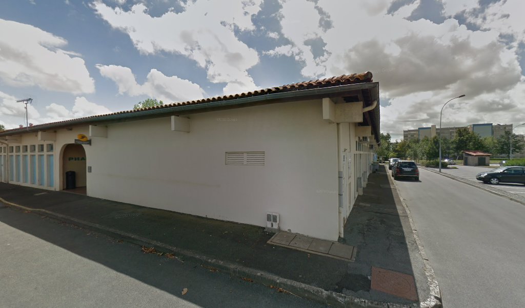 Retrouvez toutes les informations de contacts et horaires d&rsquo;ouverture pour Relais Pickup PROXI ALIMENTATION situé à Fontenay le comte dans le département Vendée (85). Pour effectuer envoyer vos colis (colissimo, chronopost, suivi colis), une gestion bancaire (banque postal, French Bank), [&hellip;]