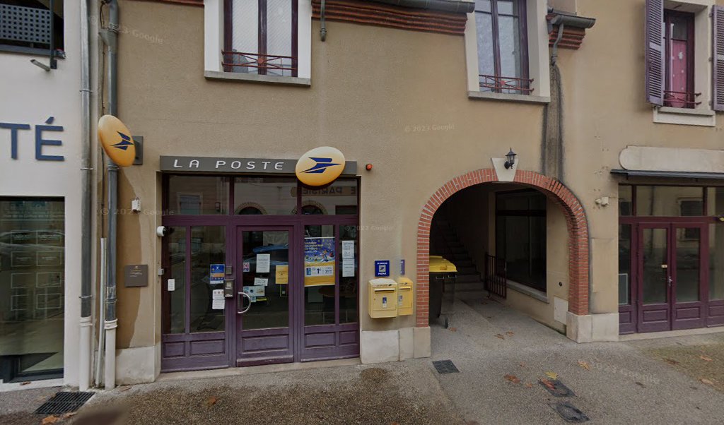 Retrouvez toutes les informations de contacts et horaires d&rsquo;ouverture pour La Poste SAINT GERAND LE PUY situé à St gerand le puy dans le département Allier (03). Pour effectuer envoyer vos colis (colissimo, chronopost, suivi colis), une gestion bancaire (banque [&hellip;]