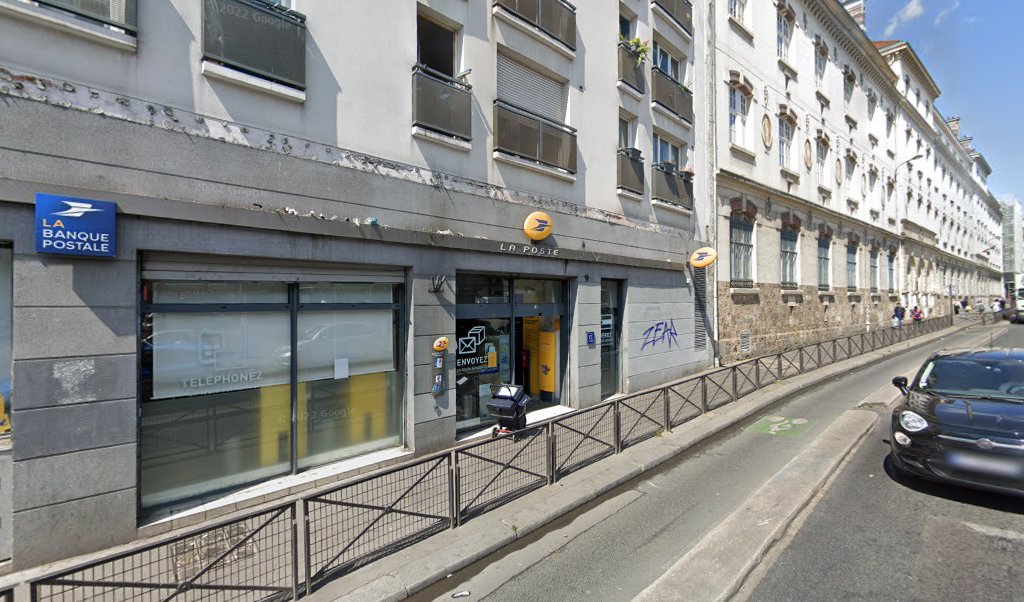 Retrouvez toutes les informations de contacts et horaires d&rsquo;ouverture pour La Poste PARIS BELLEVILLE situé à Paris dans le département Paris (75). Pour effectuer envoyer vos colis (colissimo, chronopost, suivi colis), une gestion bancaire (banque postal, French Bank), votre courrier [&hellip;]