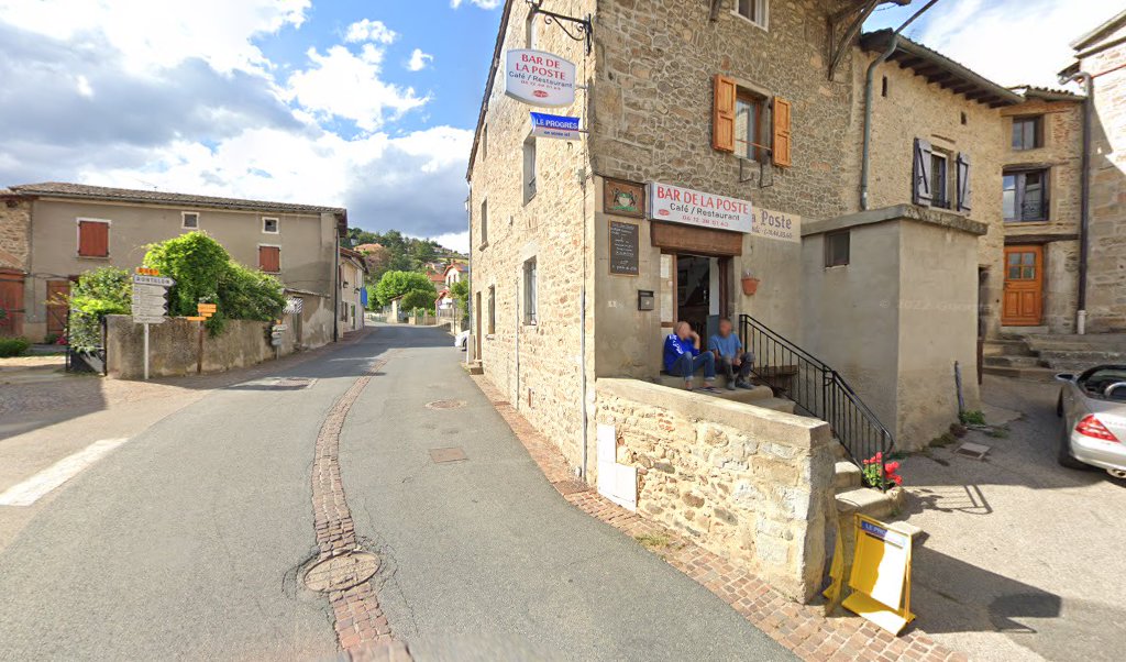 Retrouvez toutes les informations de contacts et horaires d&rsquo;ouverture pour La Poste Relais CHAUSSAN situé à Chaussan dans le département Rhône (69). Pour effectuer envoyer vos colis (colissimo, chronopost, suivi colis), une gestion bancaire (banque postal, French Bank), votre courrier [&hellip;]