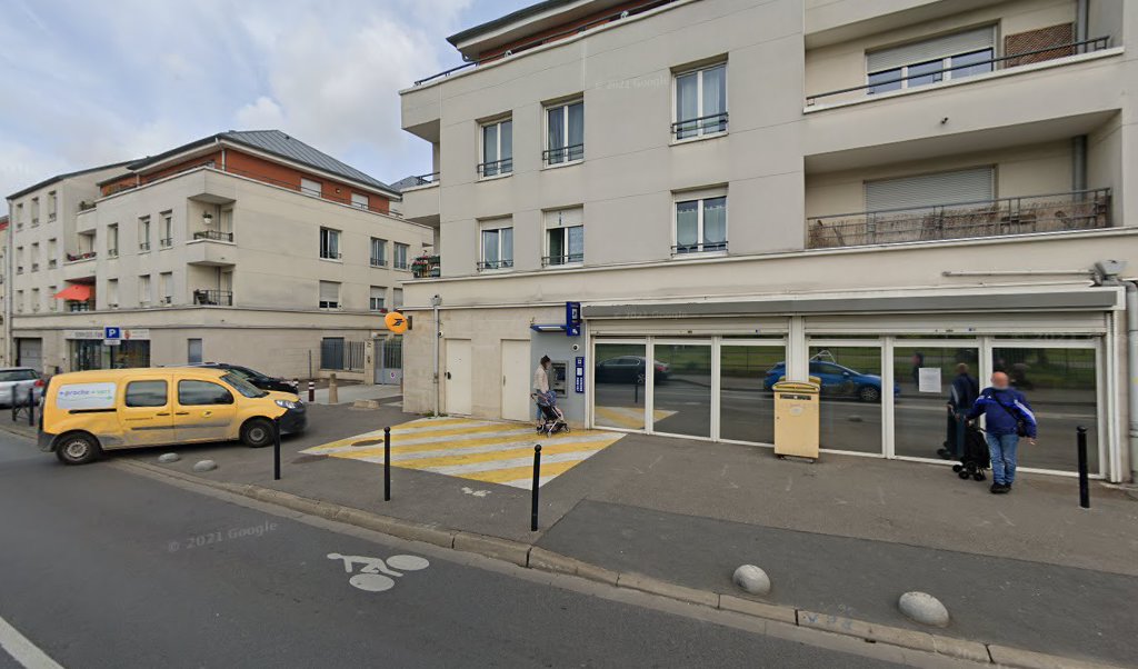 Retrouvez toutes les informations de contacts et horaires d&rsquo;ouverture pour La Poste LIMEIL BREVANNES situé à Limeil brevannes dans le département Val-de-Marne (94). Pour effectuer envoyer vos colis (colissimo, chronopost, suivi colis), une gestion bancaire (banque postal, French Bank), votre [&hellip;]