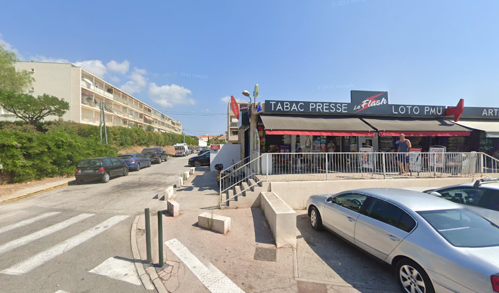 Retrouvez toutes les informations de contacts et horaires d&rsquo;ouverture pour Relais Pickup TABAC LE FLASH situé à Hyeres dans le département Var (83). Pour effectuer envoyer vos colis (colissimo, chronopost, suivi colis), une gestion bancaire (banque postal, French Bank), votre [&hellip;]