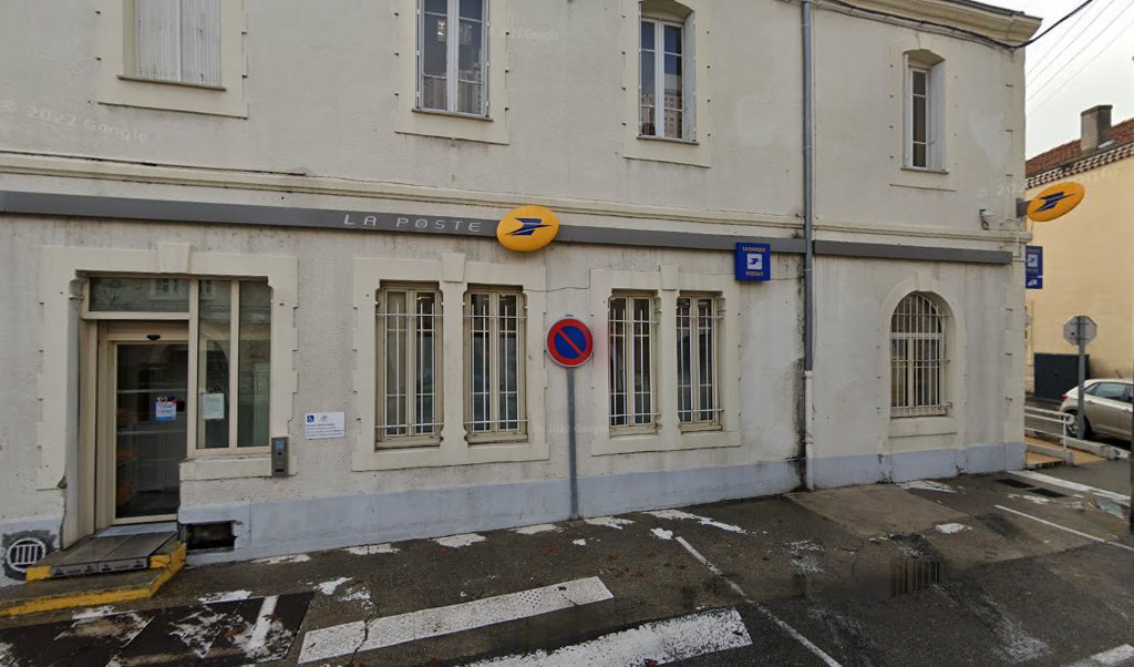Retrouvez toutes les informations de contacts et horaires d&rsquo;ouverture pour La Poste PONT ST ESPRIT situé à Pont st esprit dans le département Gard (30). Pour effectuer envoyer vos colis (colissimo, chronopost, suivi colis), une gestion bancaire (banque postal, French [&hellip;]