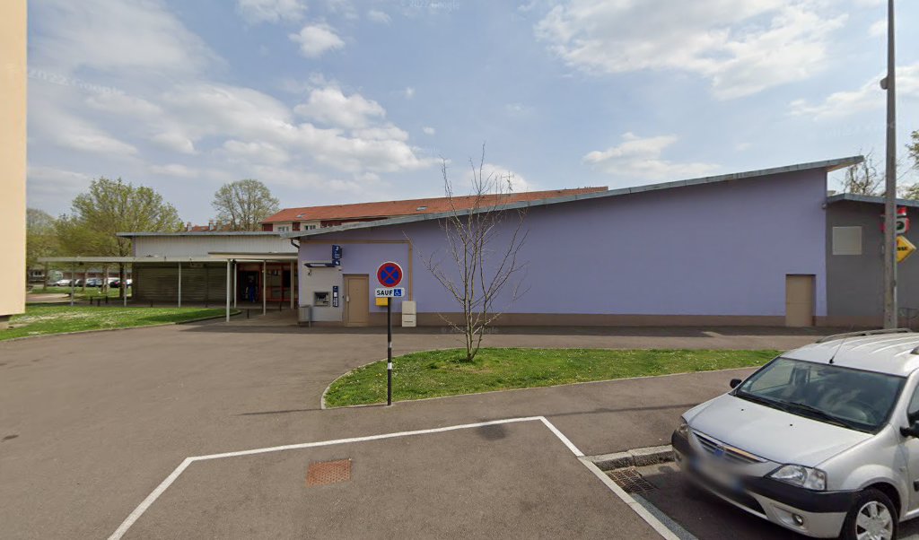 Retrouvez toutes les informations de contacts et horaires d&rsquo;ouverture pour La Poste Relais BELFORT situé à Belfort dans le département Territoire de Belfort (90). Pour effectuer envoyer vos colis (colissimo, chronopost, suivi colis), une gestion bancaire (banque postal, French Bank), [&hellip;]