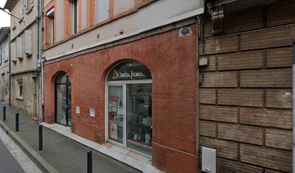 Retrouvez toutes les informations de contacts et horaires d&rsquo;ouverture pour Relais Pickup UTC CYCLES situé à Toulouse dans le département Haute-Garonne (31). Pour effectuer envoyer vos colis (colissimo, chronopost, suivi colis), une gestion bancaire (banque postal, French Bank), votre courrier [&hellip;]