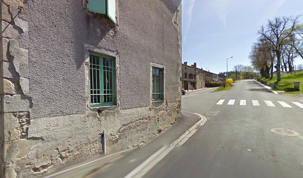 Retrouvez toutes les informations de contacts et horaires d&rsquo;ouverture pour La Poste SAINT AMANT ROCHE SAVINE situé à St amant roche savine dans le département Puy-de-Dôme (63). Pour effectuer envoyer vos colis (colissimo, chronopost, suivi colis), une gestion bancaire (banque [&hellip;]