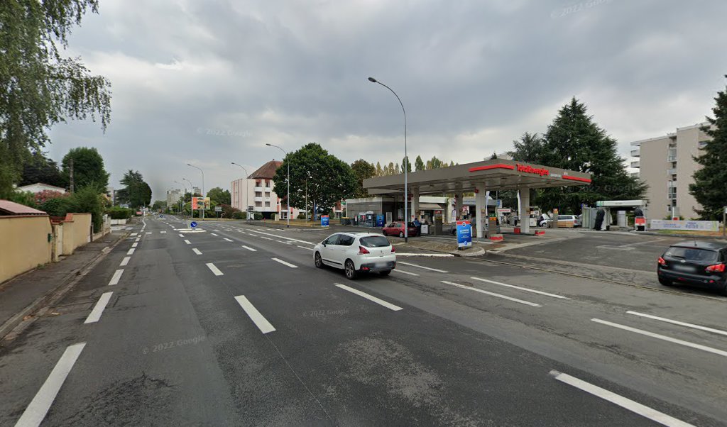 Retrouvez toutes les informations de contacts et horaires d&rsquo;ouverture pour Relais Pickup STATION TOTAL RELAIS DE BARINCOU situé à Pau dans le département Pyrénées Atlantiques (64). Pour effectuer envoyer vos colis (colissimo, chronopost, suivi colis), une gestion bancaire (banque postal, [&hellip;]