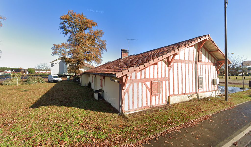 Retrouvez toutes les informations de contacts et horaires d&rsquo;ouverture pour Relais Pickup LE BOSQUET situé à Rion des landes dans le département Landes (40). Pour effectuer envoyer vos colis (colissimo, chronopost, suivi colis), une gestion bancaire (banque postal, French Bank), [&hellip;]