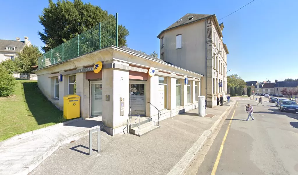 Retrouvez toutes les informations de contacts et horaires d&rsquo;ouverture pour La Poste ARGENTAN situé à Argentan dans le département Orne (61). Pour effectuer envoyer vos colis (colissimo, chronopost, suivi colis), une gestion bancaire (banque postal, French Bank), votre courrier (suivi [&hellip;]