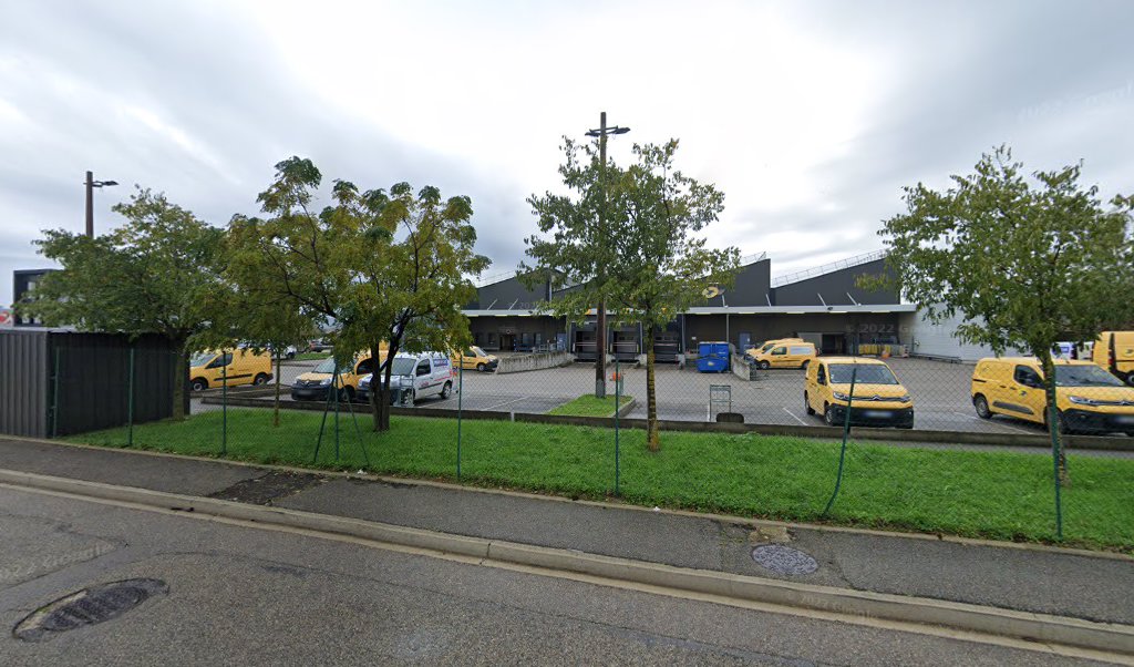 Retrouvez toutes les informations de contacts et horaires d&rsquo;ouverture pour La Poste Espace Clients Pro MONTELIMAR PPDC situé à Montelimar dans le département Drôme (26). Pour effectuer envoyer vos colis (colissimo, chronopost, suivi colis), une gestion bancaire (banque postal, French [&hellip;]