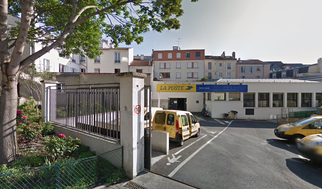 Retrouvez toutes les informations de contacts et horaires d&rsquo;ouverture pour La Poste Espace Clients Pro SURESNES PDC1 situé à Suresnes dans le département Hauts-de-Seine (92). Pour effectuer envoyer vos colis (colissimo, chronopost, suivi colis), une gestion bancaire (banque postal, French [&hellip;]