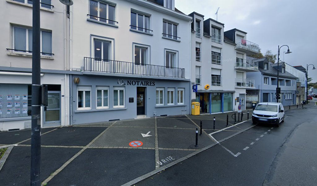 Retrouvez toutes les informations de contacts et horaires d&rsquo;ouverture pour La Poste HENNEBONT situé à Hennebont dans le département Morbihan (56). Pour effectuer envoyer vos colis (colissimo, chronopost, suivi colis), une gestion bancaire (banque postal, French Bank), votre courrier (suivi [&hellip;]