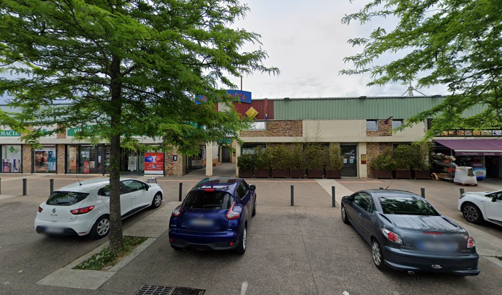 Retrouvez toutes les informations de contacts et horaires d&rsquo;ouverture pour Relais Pickup LA CIVETTE situé à Evreux dans le département Eure (27). Pour effectuer envoyer vos colis (colissimo, chronopost, suivi colis), une gestion bancaire (banque postal, French Bank), votre courrier [&hellip;]