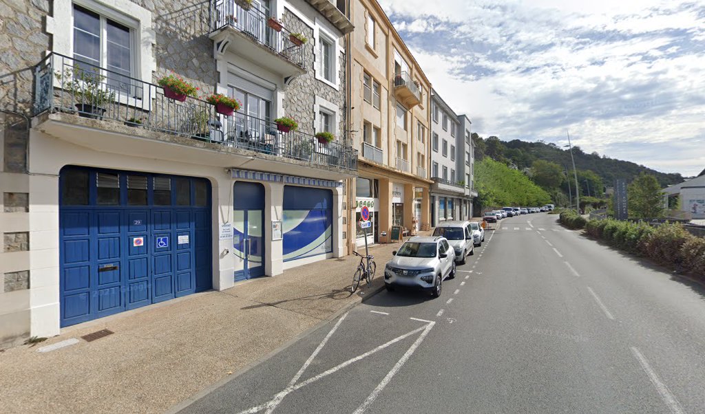 Retrouvez toutes les informations de contacts et horaires d&rsquo;ouverture pour Relais Pickup MENA-VERRE situé à Tulle dans le département Corrèze (19). Pour effectuer envoyer vos colis (colissimo, chronopost, suivi colis), une gestion bancaire (banque postal, French Bank), votre courrier (suivi [&hellip;]