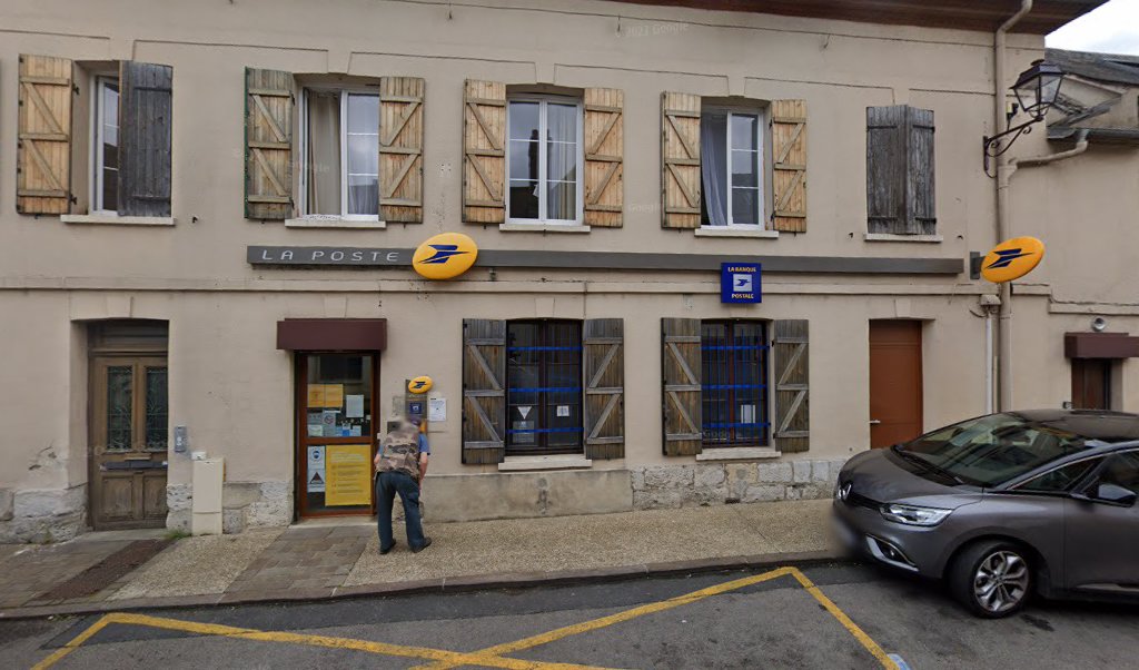 Retrouvez toutes les informations de contacts et horaires d&rsquo;ouverture pour La Poste LE VAUDREUIL situé à Le vaudreuil dans le département Eure (27). Pour effectuer envoyer vos colis (colissimo, chronopost, suivi colis), une gestion bancaire (banque postal, French Bank), votre [&hellip;]