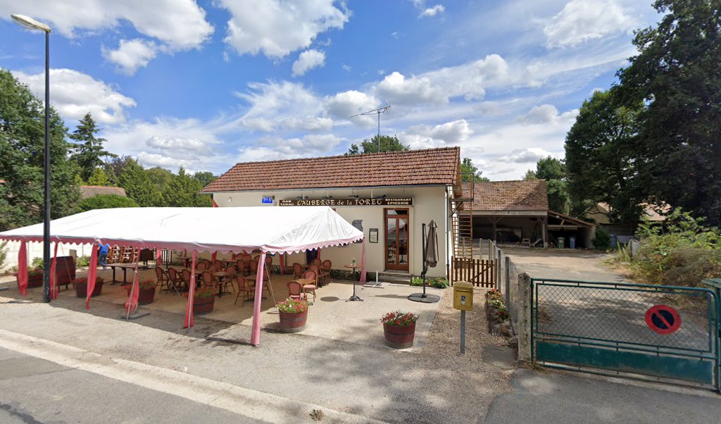 Retrouvez toutes les informations de contacts et horaires d&rsquo;ouverture pour Relais Pickup L AUBERGE DE LA FORET situé à Poigny la foret dans le département Yvelines (78). Pour effectuer envoyer vos colis (colissimo, chronopost, suivi colis), une gestion bancaire (banque [&hellip;]