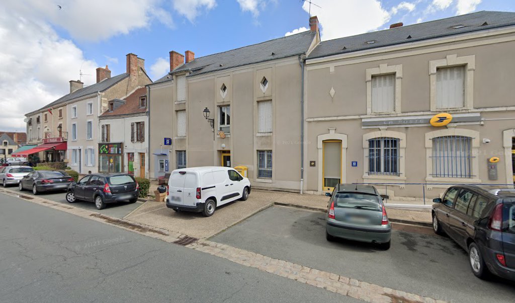Retrouvez toutes les informations de contacts et horaires d&rsquo;ouverture pour La Poste VATAN situé à Vatan dans le département Indre (36). Pour effectuer envoyer vos colis (colissimo, chronopost, suivi colis), une gestion bancaire (banque postal, French Bank), votre courrier (suivi [&hellip;]