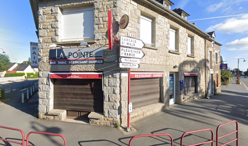 Retrouvez toutes les informations de contacts et horaires d&rsquo;ouverture pour Relais Pickup LA POINTE situé à La vicomte-sur-rance dans le département Côtes d&rsquo;Armor (22). Pour effectuer envoyer vos colis (colissimo, chronopost, suivi colis), une gestion bancaire (banque postal, French Bank), [&hellip;]