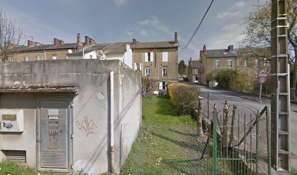 Retrouvez toutes les informations de contacts et horaires d&rsquo;ouverture pour La Poste VIVIER AU COURT situé à Vivier au court dans le département Ardennes (08). Pour effectuer envoyer vos colis (colissimo, chronopost, suivi colis), une gestion bancaire (banque postal, French [&hellip;]