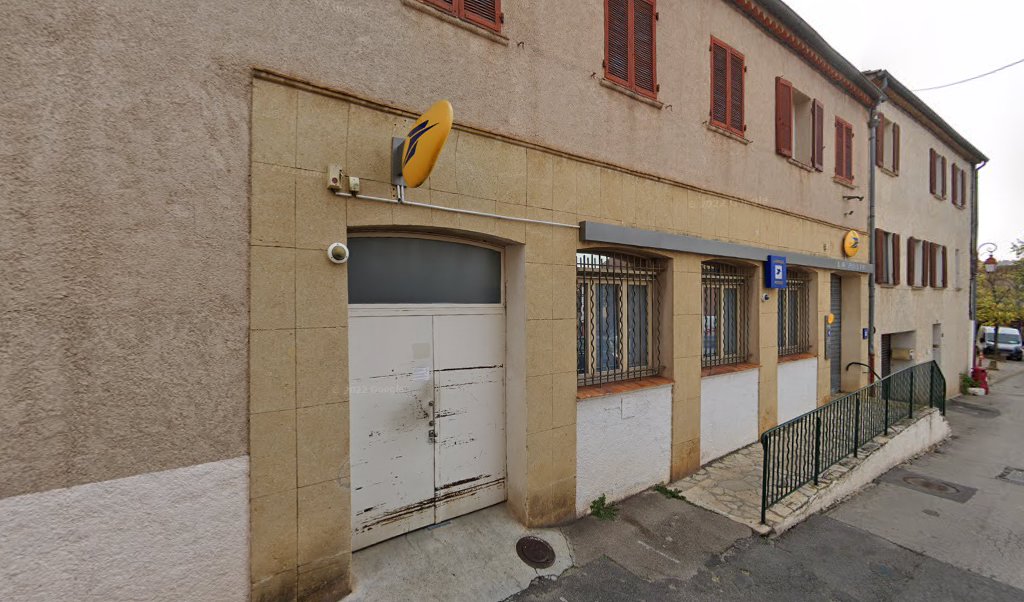 Retrouvez toutes les informations de contacts et horaires d&rsquo;ouverture pour La Poste VIDAUBAN situé à Vidauban dans le département Var (83). Pour effectuer envoyer vos colis (colissimo, chronopost, suivi colis), une gestion bancaire (banque postal, French Bank), votre courrier (suivi [&hellip;]