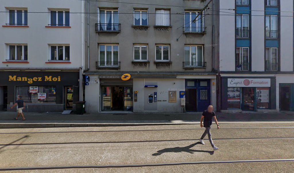 Retrouvez toutes les informations de contacts et horaires d&rsquo;ouverture pour La Poste BREST PILIER ROUGE situé à Brest dans le département Finistère (29). Pour effectuer envoyer vos colis (colissimo, chronopost, suivi colis), une gestion bancaire (banque postal, French Bank), votre [&hellip;]