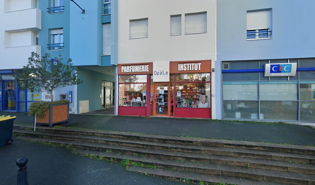 Retrouvez toutes les informations de contacts et horaires d&rsquo;ouverture pour La Poste LANESTER MAURIAC situé à Lanester dans le département Morbihan (56). Pour effectuer envoyer vos colis (colissimo, chronopost, suivi colis), une gestion bancaire (banque postal, French Bank), votre courrier [&hellip;]