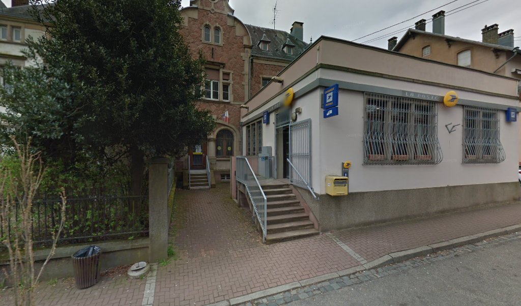 Retrouvez toutes les informations de contacts et horaires d&rsquo;ouverture pour La Poste SCHIRMECK situé à Schirmeck dans le département Bas-Rhin (67). Pour effectuer envoyer vos colis (colissimo, chronopost, suivi colis), une gestion bancaire (banque postal, French Bank), votre courrier (suivi [&hellip;]
