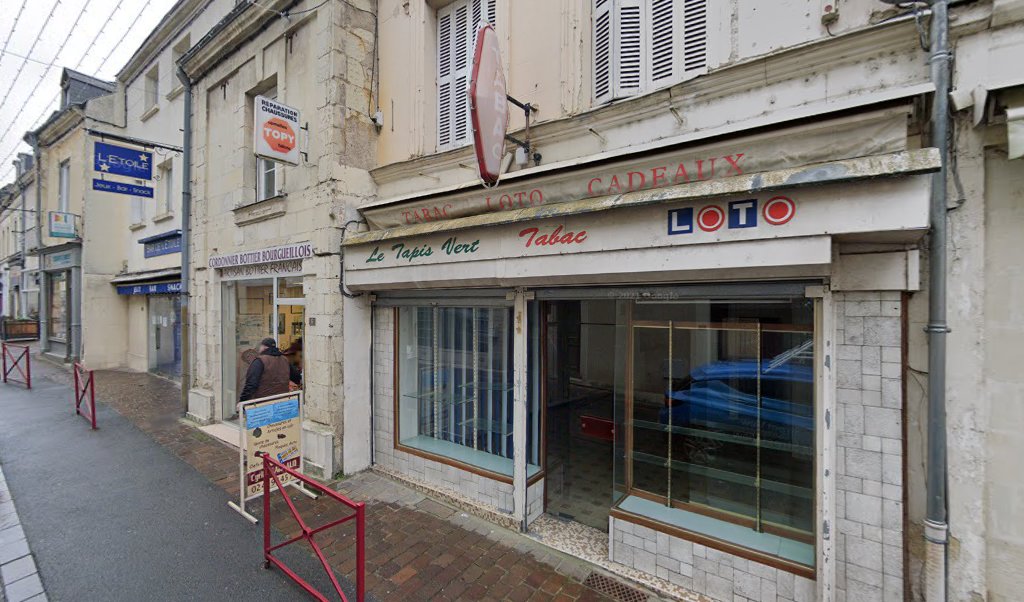 Retrouvez toutes les informations de contacts et horaires d&rsquo;ouverture pour Relais Pickup CORDONNERIE BOTTIER BOURGUEILLOIS situé à Bourgueil dans le département Indre-et-Loire (37). Pour effectuer envoyer vos colis (colissimo, chronopost, suivi colis), une gestion bancaire (banque postal, French Bank), votre [&hellip;]