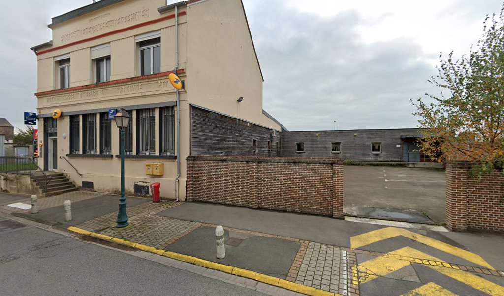 Retrouvez toutes les informations de contacts et horaires d&rsquo;ouverture pour La Poste RUE situé à Rue dans le département Somme (80). Pour effectuer envoyer vos colis (colissimo, chronopost, suivi colis), une gestion bancaire (banque postal, French Bank), votre courrier (suivi [&hellip;]