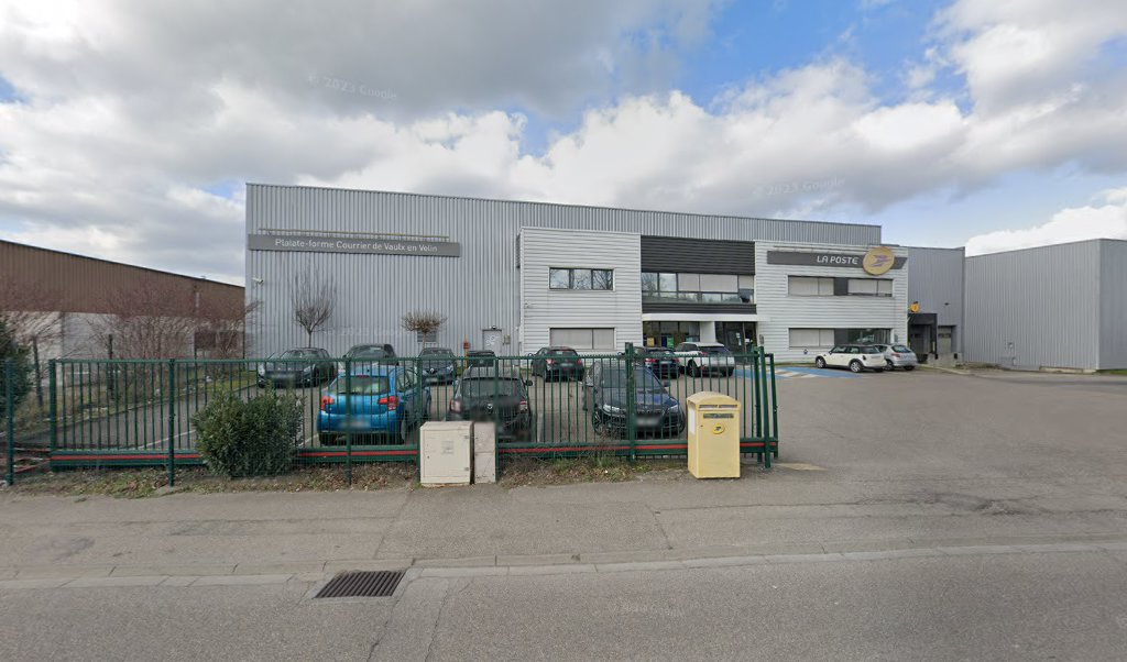 Retrouvez toutes les informations de contacts et horaires d&rsquo;ouverture pour La Poste Espace Clients Pro VAULX EN VELIN PPDC situé à Vaulx en velin dans le département Rhône (69). Pour effectuer envoyer vos colis (colissimo, chronopost, suivi colis), une gestion [&hellip;]