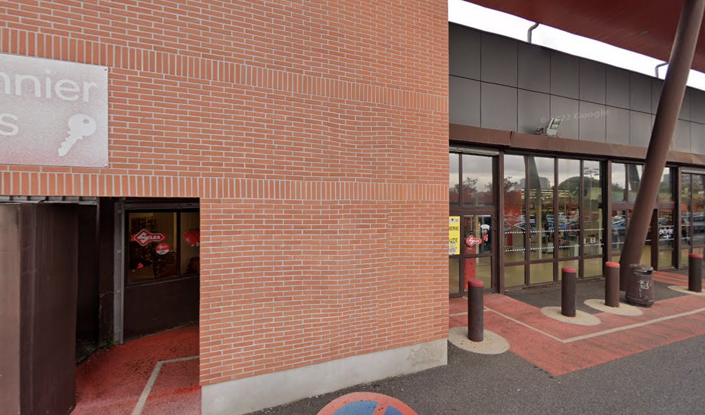Retrouvez toutes les informations de contacts et horaires d&rsquo;ouverture pour Relais Pickup CARREFOUR MARKET situé à Colomiers dans le département Haute-Garonne (31). Pour effectuer envoyer vos colis (colissimo, chronopost, suivi colis), une gestion bancaire (banque postal, French Bank), votre courrier [&hellip;]