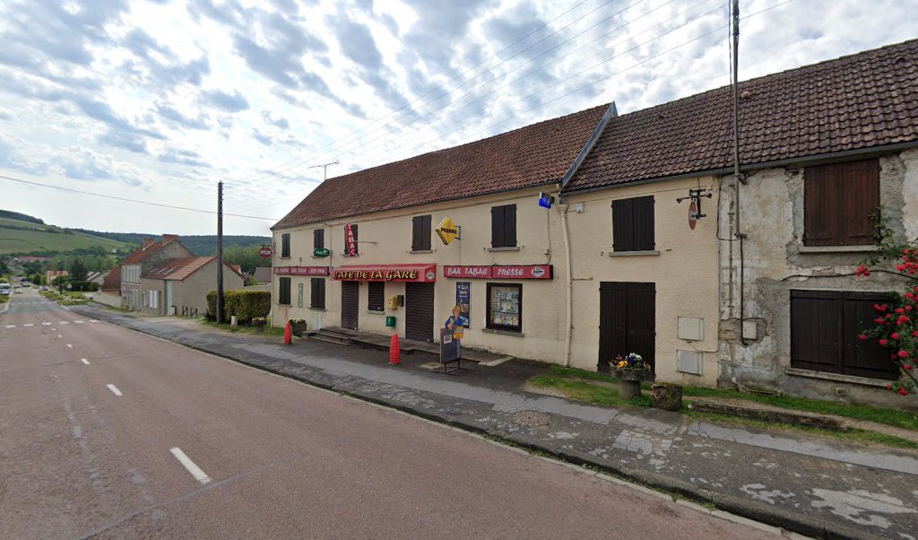 Retrouvez toutes les informations de contacts et horaires d&rsquo;ouverture pour Relais Pickup CAFE DE LA GARE situé à Crezancy dans le département Aisne (02). Pour effectuer envoyer vos colis (colissimo, chronopost, suivi colis), une gestion bancaire (banque postal, French Bank), [&hellip;]