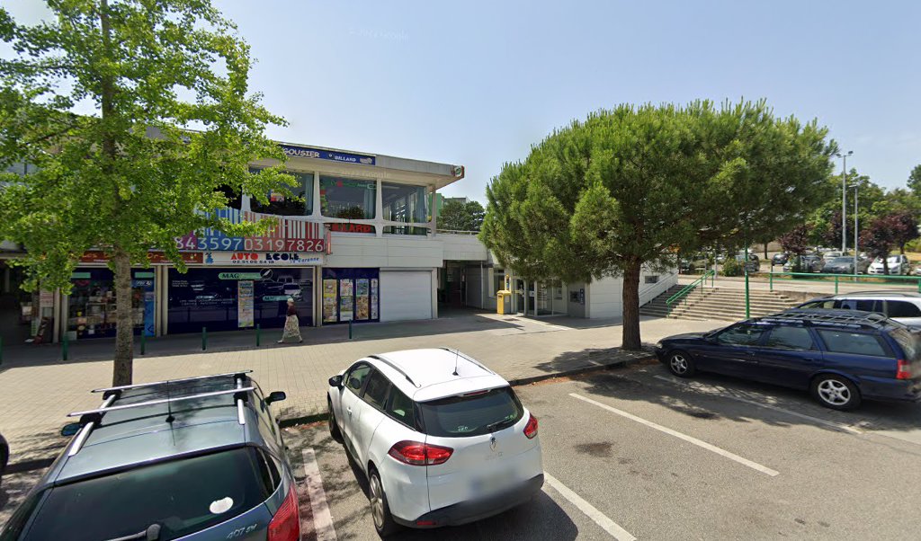 Retrouvez toutes les informations de contacts et horaires d&rsquo;ouverture pour La Poste LA ROCHE SUR YON LA GARENNE situé à La roche sur yon dans le département Vendée (85). Pour effectuer envoyer vos colis (colissimo, chronopost, suivi colis), une gestion [&hellip;]
