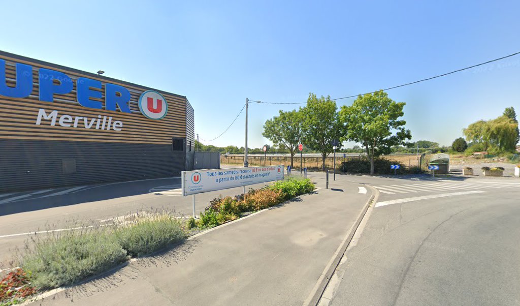 Retrouvez toutes les informations de contacts et horaires d&rsquo;ouverture pour Relais Pickup SUPER U situé à Merville dans le département Nord (59). Pour effectuer envoyer vos colis (colissimo, chronopost, suivi colis), une gestion bancaire (banque postal, French Bank), votre courrier [&hellip;]