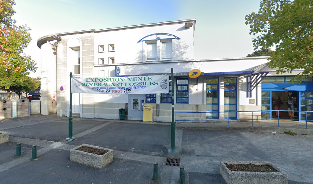 Retrouvez toutes les informations de contacts et horaires d&rsquo;ouverture pour La Poste SAINT SEBASTIEN SUR LOIRE situé à St sebastien sur loire dans le département Loire-Atlantique (44). Pour effectuer envoyer vos colis (colissimo, chronopost, suivi colis), une gestion bancaire (banque [&hellip;]
