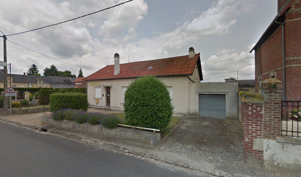 Retrouvez toutes les informations de contacts et horaires d&rsquo;ouverture pour La Poste Agence Communale VERSIGNY Mairie situé à Versigny dans le département Aisne (02). Pour effectuer envoyer vos colis (colissimo, chronopost, suivi colis), une gestion bancaire (banque postal, French Bank), [&hellip;]