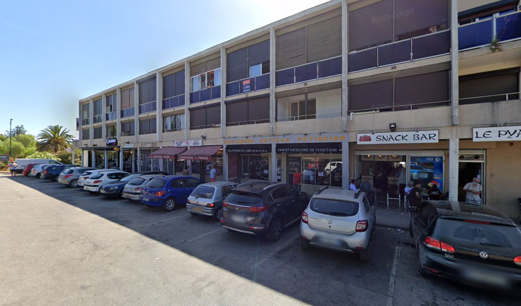 Retrouvez toutes les informations de contacts et horaires d&rsquo;ouverture pour La Poste Relais HYERES Casino shop situé à Hyeres dans le département Var (83). Pour effectuer envoyer vos colis (colissimo, chronopost, suivi colis), une gestion bancaire (banque postal, French Bank), [&hellip;]