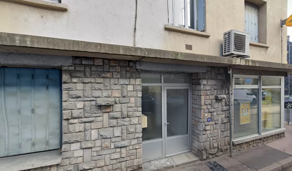 Retrouvez toutes les informations de contacts et horaires d&rsquo;ouverture pour La Poste LACAUNE situé à Lacaune dans le département Tarn (81). Pour effectuer envoyer vos colis (colissimo, chronopost, suivi colis), une gestion bancaire (banque postal, French Bank), votre courrier (suivi [&hellip;]