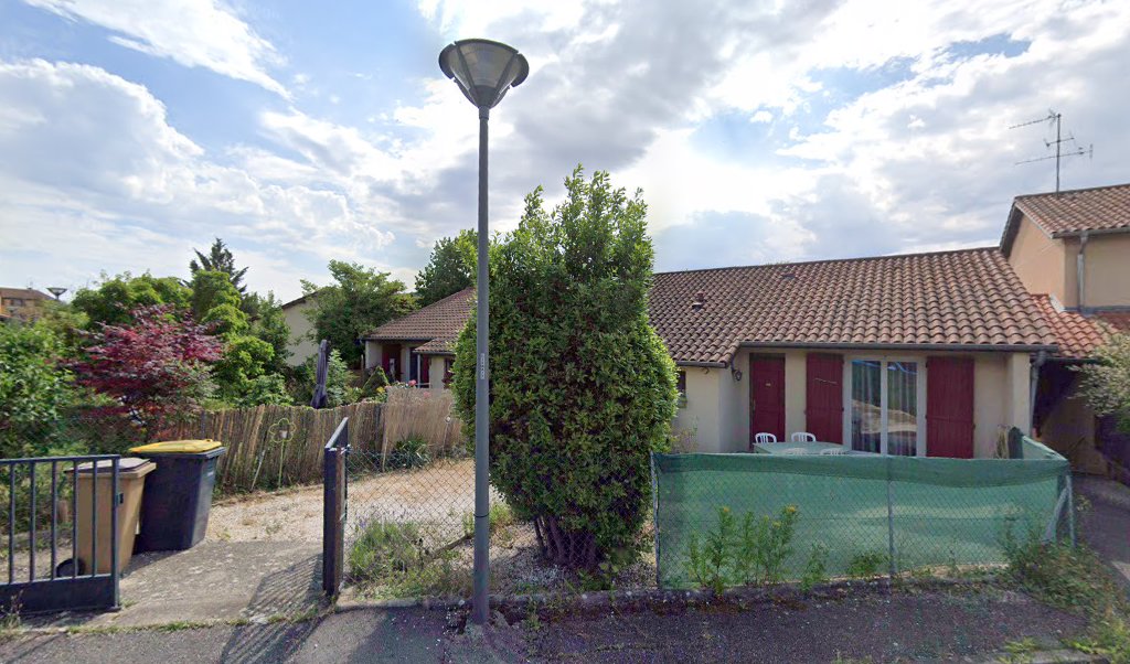 Retrouvez toutes les informations de contacts et horaires d&rsquo;ouverture pour Relais Pickup PRESSING DES TOURS situé à Lissieu dans le département Rhône (69). Pour effectuer envoyer vos colis (colissimo, chronopost, suivi colis), une gestion bancaire (banque postal, French Bank), votre [&hellip;]