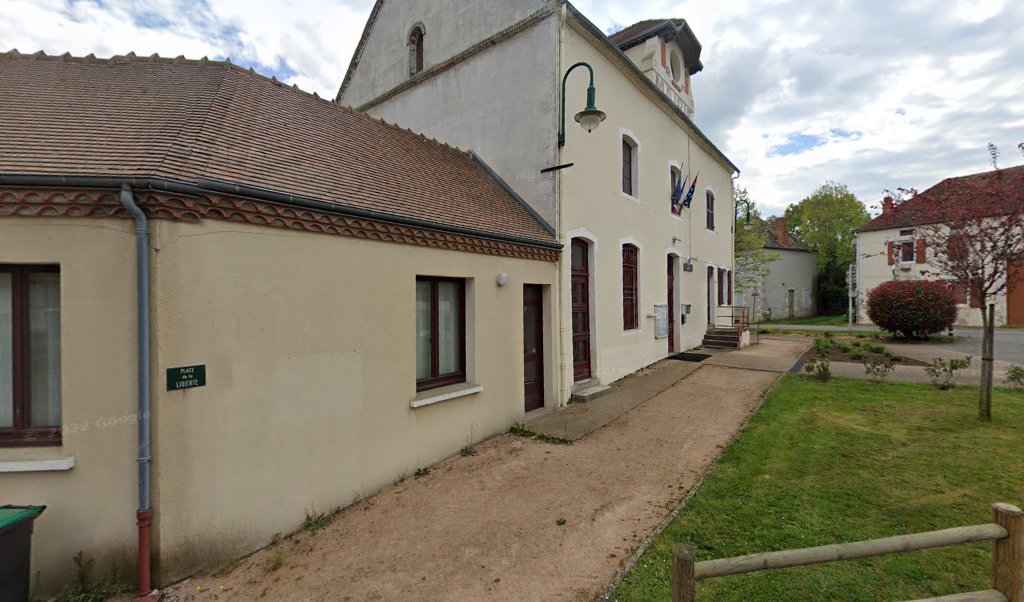 Retrouvez toutes les informations de contacts et horaires d&rsquo;ouverture pour La Poste Agence Communale LALIZOLLE Mairie situé à Lalizolle dans le département Allier (03). Pour effectuer envoyer vos colis (colissimo, chronopost, suivi colis), une gestion bancaire (banque postal, French Bank), [&hellip;]