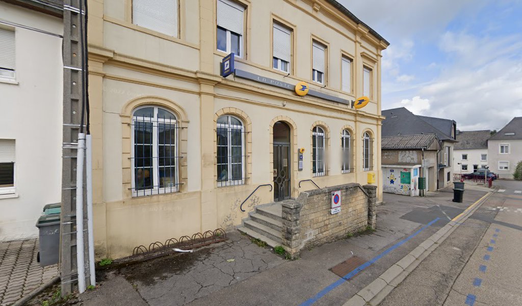 Retrouvez toutes les informations de contacts et horaires d&rsquo;ouverture pour La Poste VOLMERANGE LES MINES situé à Volmerange les mines dans le département Moselle (57). Pour effectuer envoyer vos colis (colissimo, chronopost, suivi colis), une gestion bancaire (banque postal, French [&hellip;]