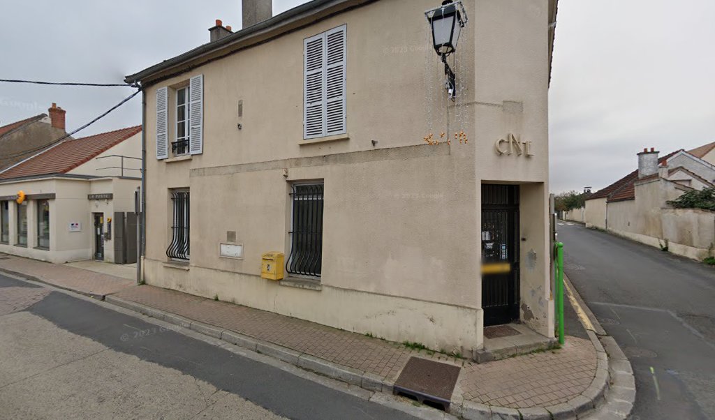 Retrouvez toutes les informations de contacts et horaires d&rsquo;ouverture pour La Poste MAROLLES EN HUREPOIX situé à Marolles en hurepoix dans le département Essonne (91). Pour effectuer envoyer vos colis (colissimo, chronopost, suivi colis), une gestion bancaire (banque postal, French [&hellip;]