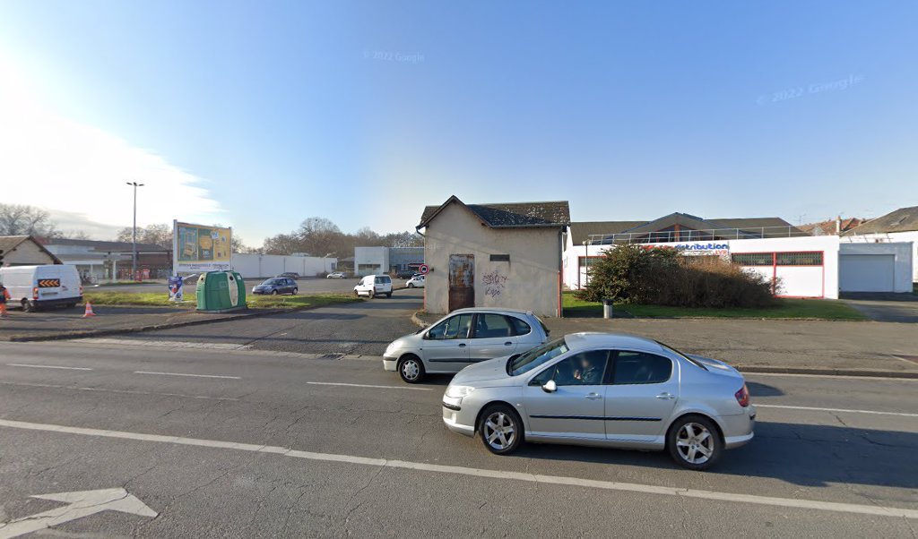 Retrouvez toutes les informations de contacts et horaires d&rsquo;ouverture pour Relais Pickup CARREFOUR MARKET situé à Vierzon dans le département Cher (18). Pour effectuer envoyer vos colis (colissimo, chronopost, suivi colis), une gestion bancaire (banque postal, French Bank), votre courrier [&hellip;]