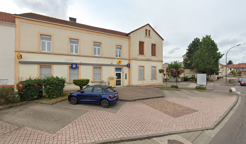 Retrouvez toutes les informations de contacts et horaires d&rsquo;ouverture pour La Poste CARLING situé à Carling dans le département Moselle (57). Pour effectuer envoyer vos colis (colissimo, chronopost, suivi colis), une gestion bancaire (banque postal, French Bank), votre courrier (suivi [&hellip;]