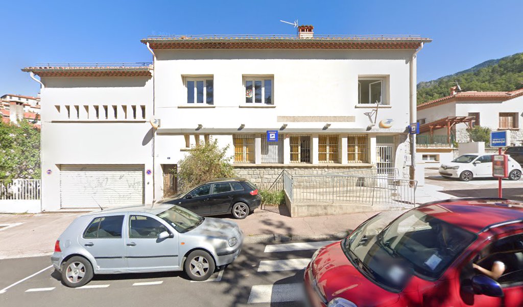 Retrouvez toutes les informations de contacts et horaires d&rsquo;ouverture pour La Poste VERNET LES BAINS situé à Vernet les bains dans le département Pyrénées-Orientales (66). Pour effectuer envoyer vos colis (colissimo, chronopost, suivi colis), une gestion bancaire (banque postal, French [&hellip;]
