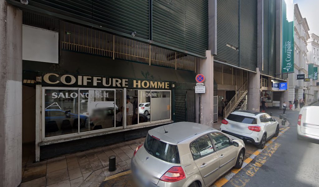 Retrouvez toutes les informations de contacts et horaires d&rsquo;ouverture pour Relais Pickup L ARBRE BLEU DE VAN GOGH situé à Nimes dans le département Gard (30). Pour effectuer envoyer vos colis (colissimo, chronopost, suivi colis), une gestion bancaire (banque postal, [&hellip;]