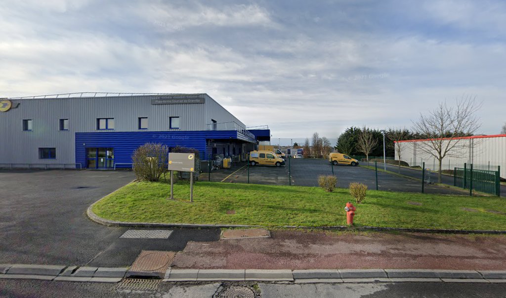 Retrouvez toutes les informations de contacts et horaires d&rsquo;ouverture pour La Poste Espace Clients Pro GRANVILLE PDC1 situé à Granville dans le département Manche (50). Pour effectuer envoyer vos colis (colissimo, chronopost, suivi colis), une gestion bancaire (banque postal, French [&hellip;]