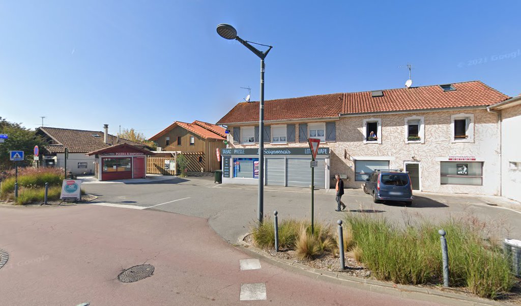 Retrouvez toutes les informations de contacts et horaires d&rsquo;ouverture pour Relais Pickup TABAC PRESSE LE SEIGNOSSAIS situé à Seignosse dans le département Landes (40). Pour effectuer envoyer vos colis (colissimo, chronopost, suivi colis), une gestion bancaire (banque postal, French Bank), [&hellip;]